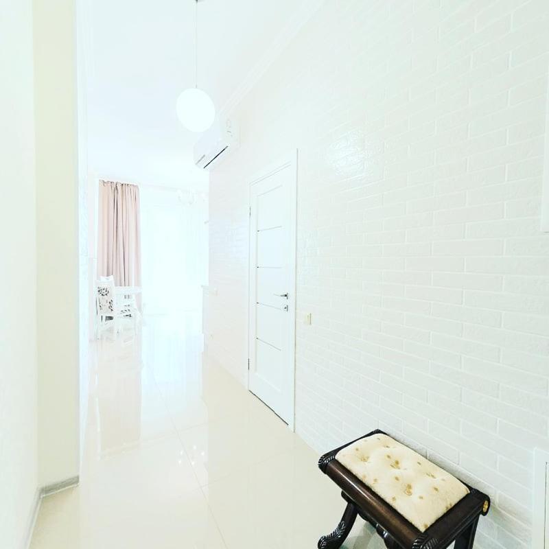 1 Room 60M2 Center Of Obolon Near River Side. With Terrace. 22 Floor Kiew Exterior foto